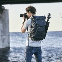 Thule Covert™ fotobatoh 32 l TCDK232 - černý